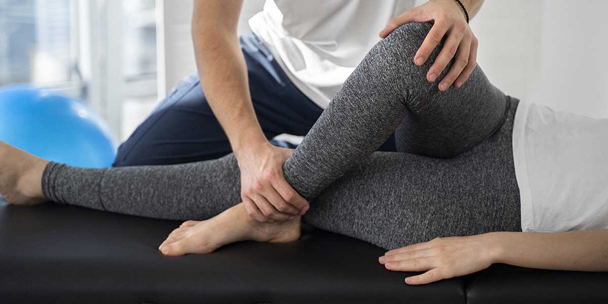 chiropractor for hip pain